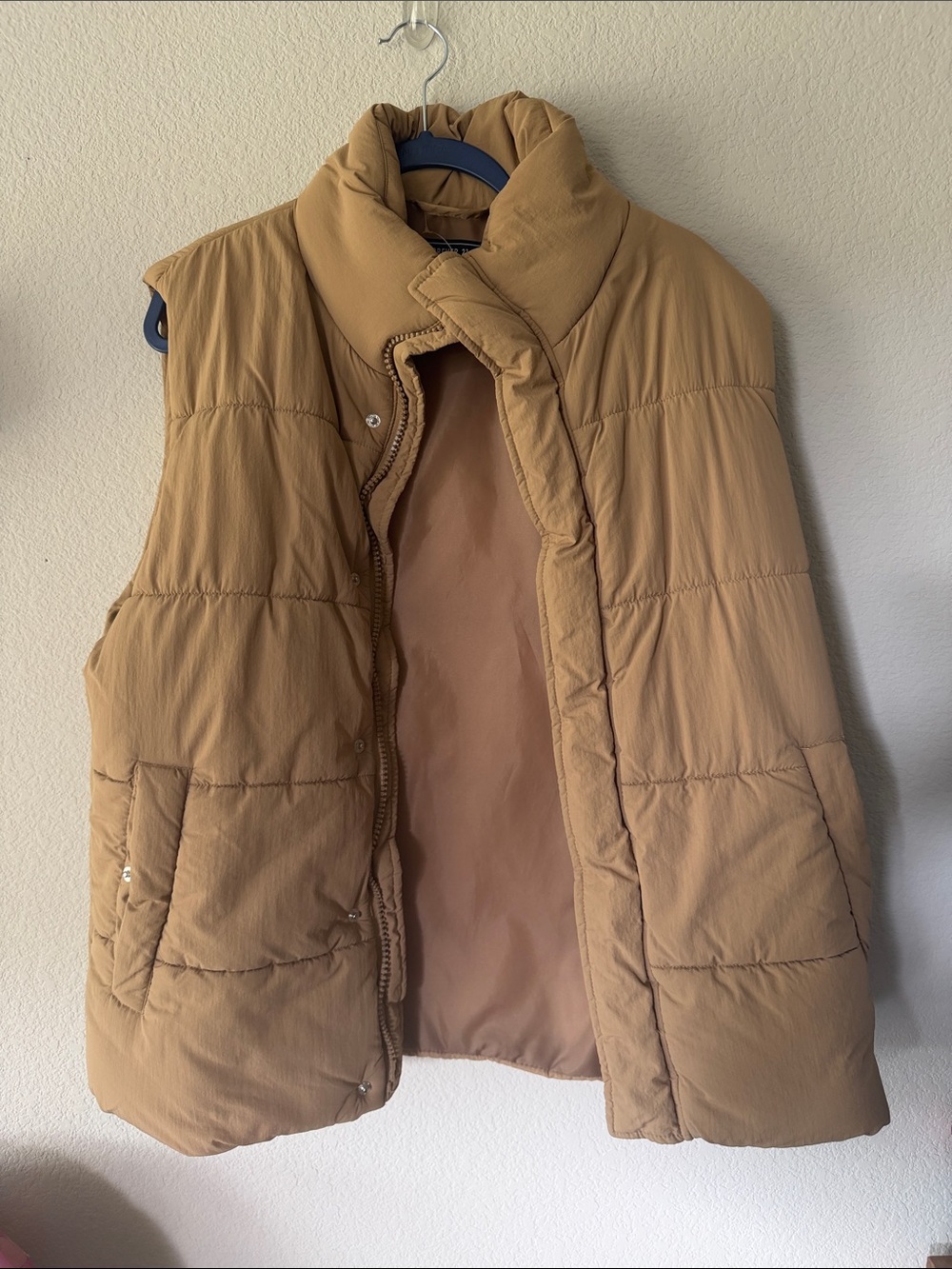 Forever 21 Caramel Tan Puffer Vest